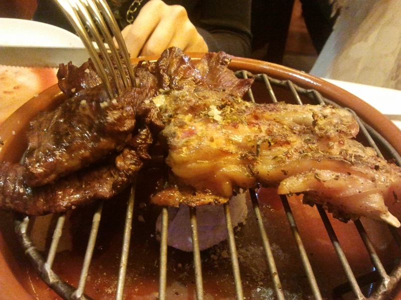El balco en Girona Corte Argentino y Pies de cerdo a la brasa